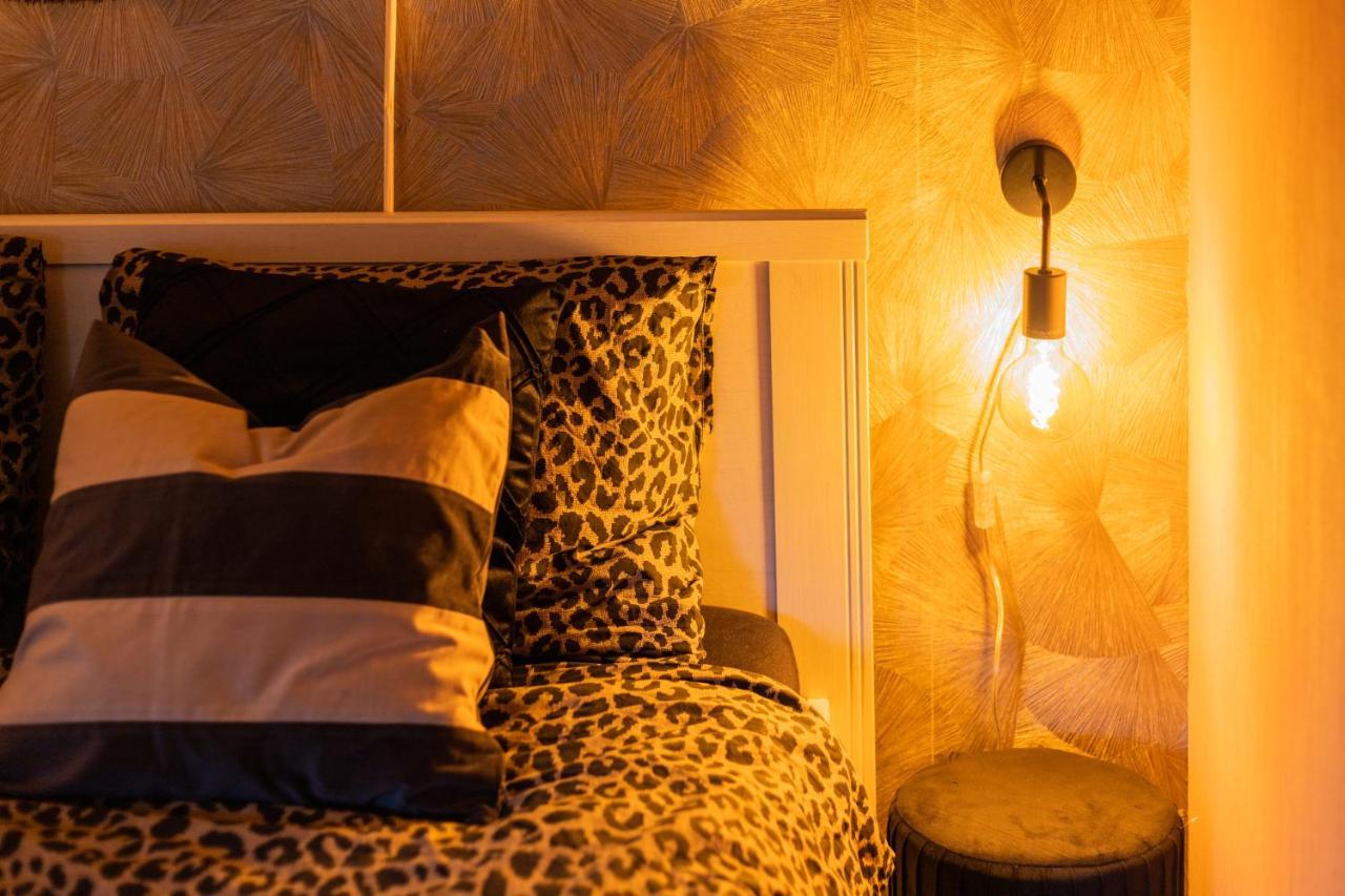Boutique Chalet Veluwe プッテン エクステリア 写真